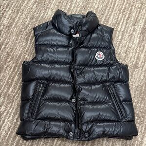 Kids Black Puffer Vest